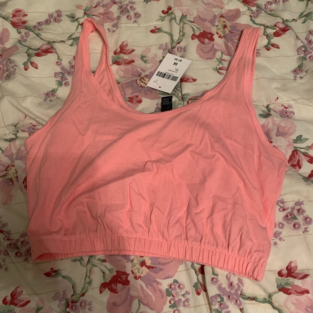 High crop tee